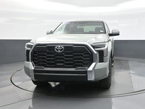 New 2026 Toyota Tundra SR5 AWD/4WD image 3