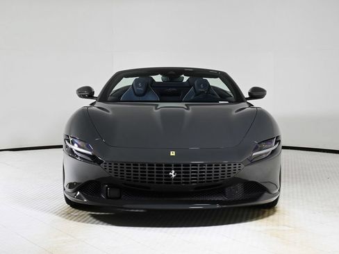 Certified 2025 Ferrari Roma Spider RWD image 12