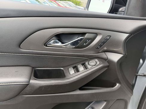 Certified 2023 Chevrolet Traverse Premier w/ Redline Edition AWD/4WD image 24