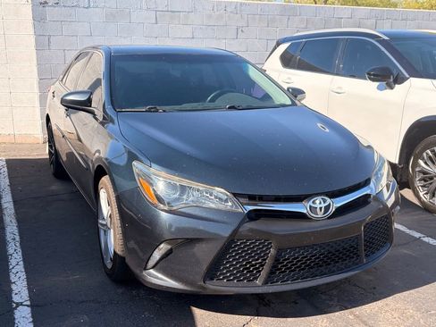 Used 2017 Toyota Camry LE w/ Protection Package (Q2) FWD image 4