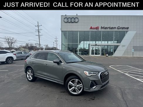 Used 2023 Audi Q3 2.0T Premium Plus w/ Premium Plus Package image 1