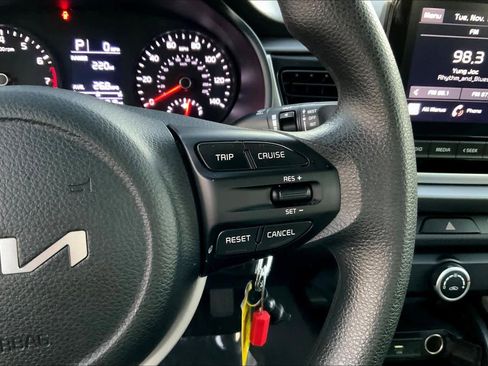 Used 2022 Kia Rio S image 23