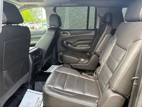 Used 2019 GMC Yukon XL Denali w/ Denali Ultimate Package AWD/4WD image 17