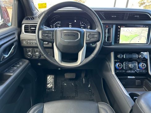 Used 2022 GMC Yukon Denali image 10