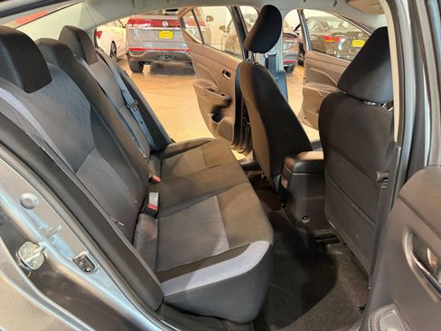 Used 2025 Nissan Versa SV FWD image 36