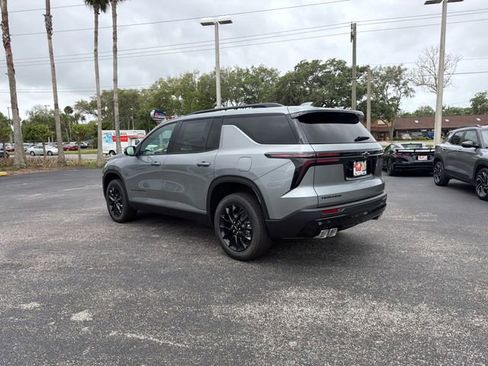 New 2026 Chevrolet Traverse LT w/ Midnight/Sport Edition FWD image 8