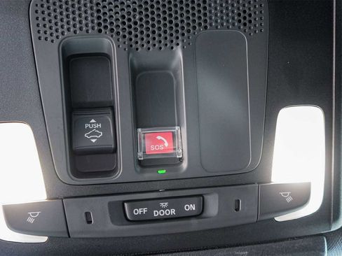 Used 2025 Honda Accord Sport image 27