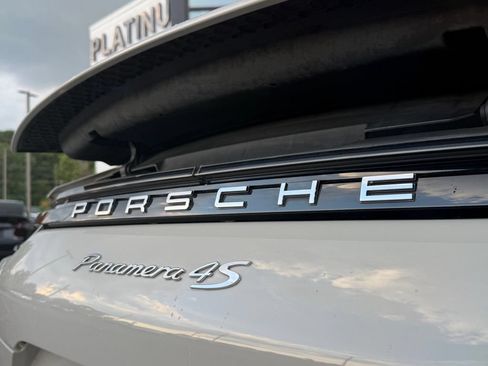 Used 2018 Porsche Panamera 4S AWD/4WD image 9