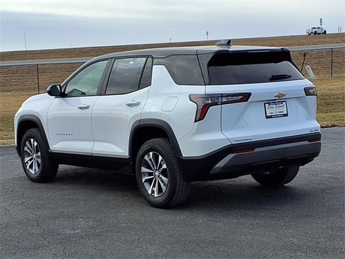 New 2026 Chevrolet Equinox LT w/ Convenience Package II image 24