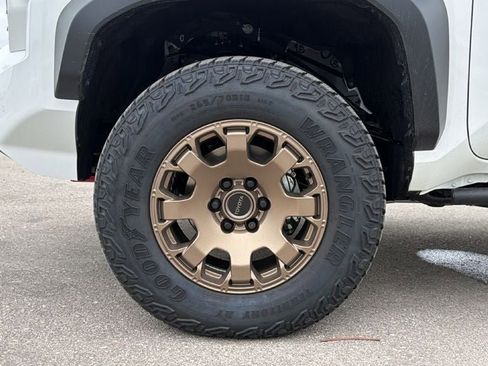 New 2026 Toyota Tacoma 4x4 Double Cab Hybrid image 12