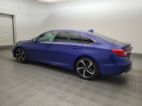 Used 2018 Honda Accord Sport image 3