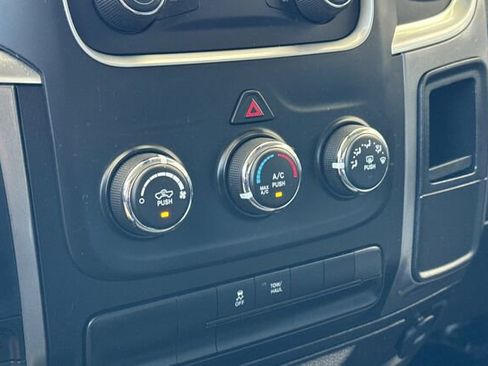 Used 2024 RAM 1500 Classic SLT AWD/4WD image 19