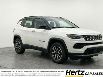 Used 2025 Jeep Compass Trailhawk