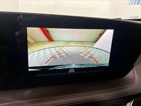 Used 2024 Buick Encore GX Sport Touring w/ Comfort Package image 17