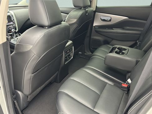 Used 2021 Nissan Murano SL w/ SL Moonroof Package AWD/4WD image 10