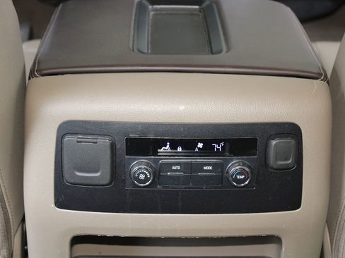 Used 2020 Chevrolet Tahoe LT image 19