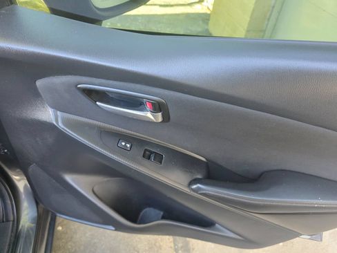 Used 2018 Toyota Yaris iA FWD image 25