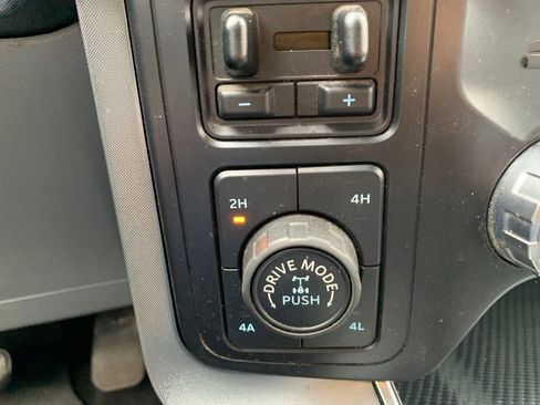 Used 2021 Ford F150 Limited image 13