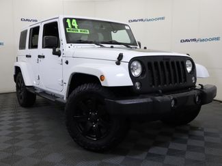 Used 2014 Jeep Wrangler Altitude video 2