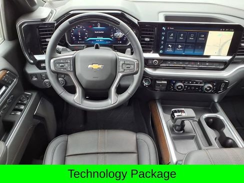 New 2026 Chevrolet Silverado 1500 High Country w/ High Country Premium Package AWD/4WD image 7