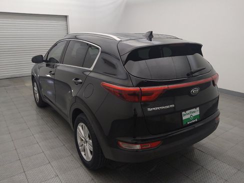 Used 2018 Kia Sportage LX w/ LX Popular Package FWD image 5