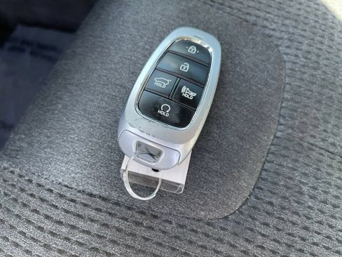 Used 2023 Hyundai Santa Fe SEL FWD image 23