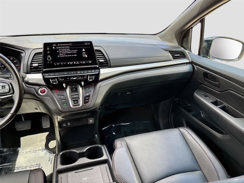 Used 2025 Honda Odyssey Sport-L image 25