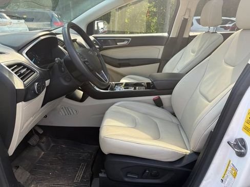 Used 2020 Ford Edge Titanium AWD/4WD image 21