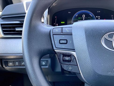 Certified 2025 Toyota Camry LE FWD image 23