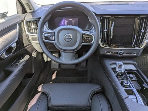 New 2024 Volvo S90 B6 Ultimate w/ Protection Package Premier image 15