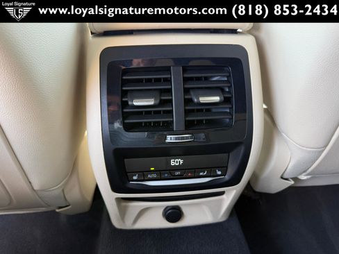 Used 2019 BMW X4 xDrive30i w/ M Sport Package 2 AWD/4WD image 17