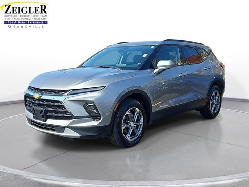 Used 2023 Chevrolet Blazer LT w/ Convenience Package AWD/4WD image 1