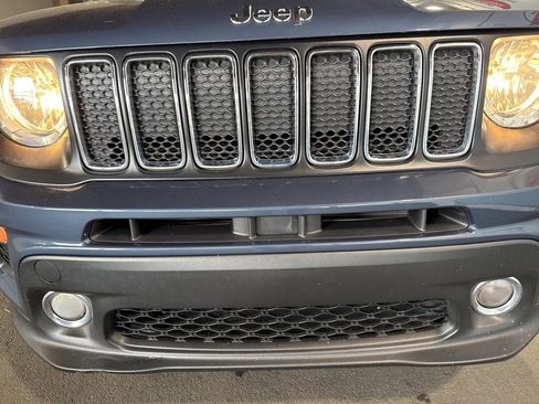 Used 2021 Jeep Renegade Latitude image 15