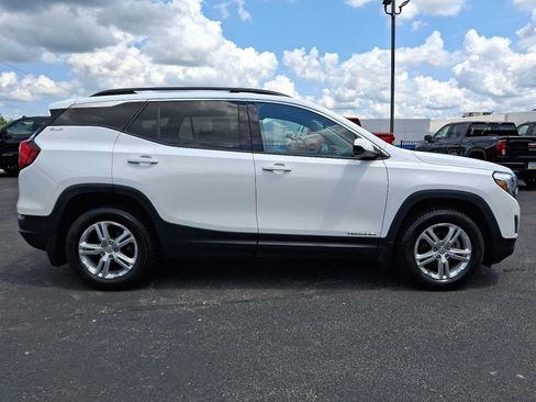 Used 2020 GMC Terrain SLE w/ Driver Convenience Package AWD/4WD image 7