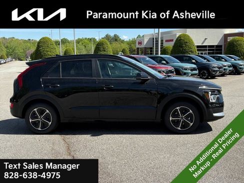 New 2026 Kia Niro LX FWD image 6