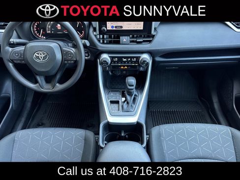 Certified 2025 Toyota RAV4 XLE FWD image 5