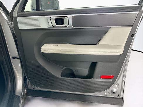 Used 2025 Hyundai Santa Fe SEL FWD image 33