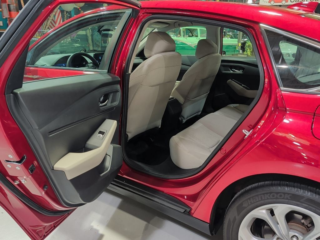 Used 2024 Honda Accord LX image 12