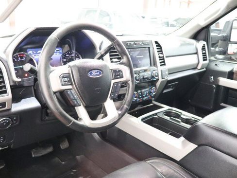 Used 2019 Ford F250 Lariat AWD/4WD image 34