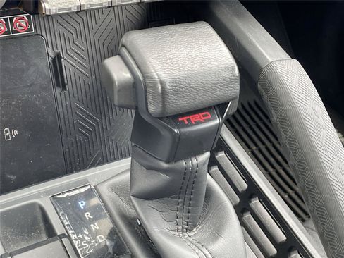 Used 2024 Toyota Tacoma TRD Sport w/ TRD Sport Upgrade Package AWD/4WD image 18