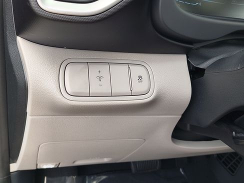 New 2026 Hyundai Venue SEL FWD image 27