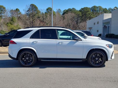 New 2026 Mercedes-Benz GLE 580 4MATIC image 2