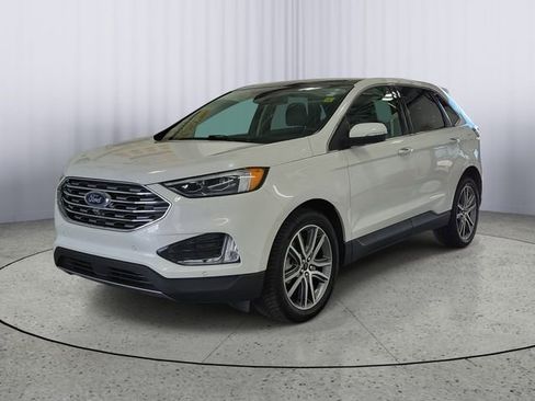 Certified 2024 Ford Edge Titanium w/ Equipment Group 301A AWD/4WD image 4