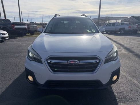 Used 2019 Subaru Outback 2.5i Limited w/ Popular Package #2 AWD/4WD image 2