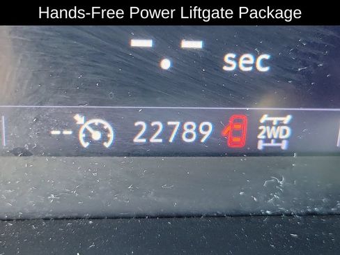 Used 2023 Buick Encore GX Select w/ Experience Buick Package AWD/4WD image 16