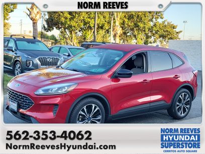 Used 2021 Ford Escape SE w/ SE Sport Appearance Package