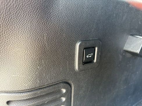 Used 2017 Ford Expedition EL Limited RWD image 23