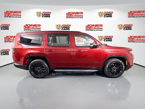 Used 2022 Jeep Wagoneer Series I AWD/4WD image 20