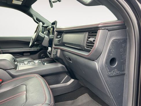 Used 2024 Ford Expedition Limited AWD/4WD image 26