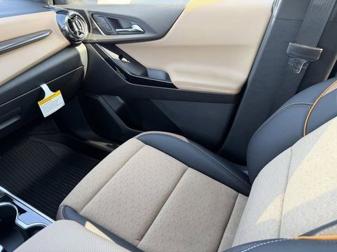 New 2026 Chevrolet Equinox ACTIV w/ Convenience Package III image 44